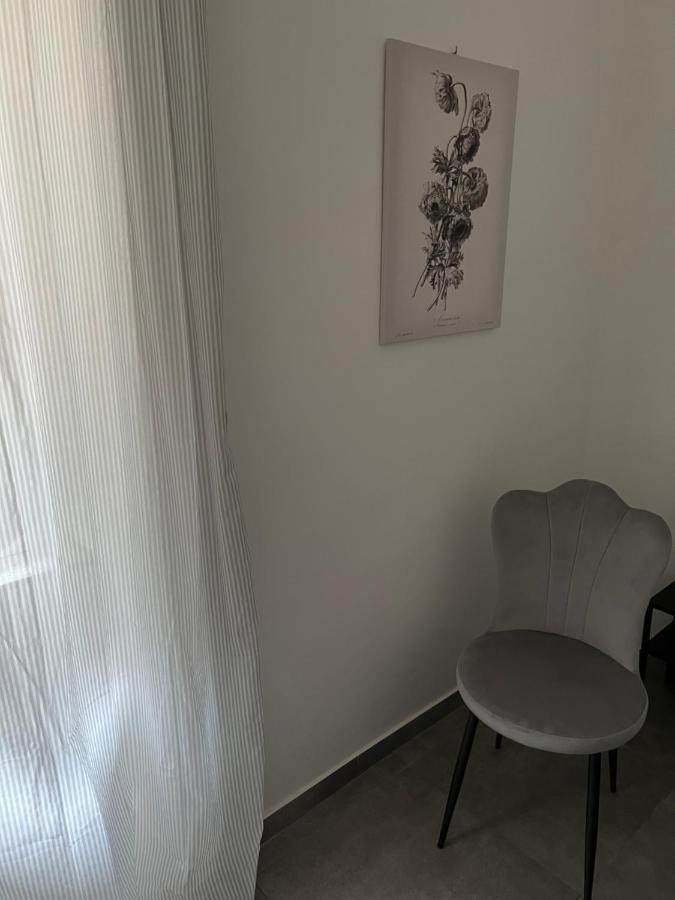 Casa Manfredi Bed & Breakfast Naples Exterior photo