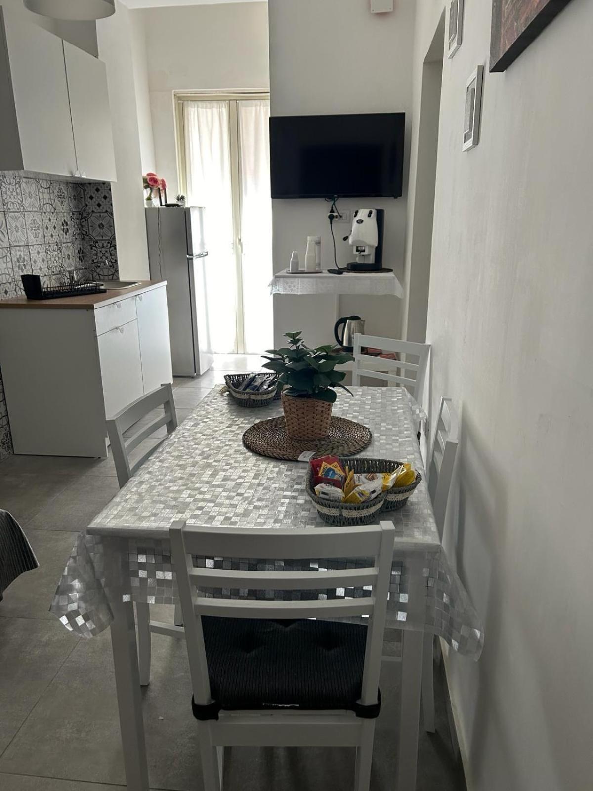 Casa Manfredi Bed & Breakfast Naples Exterior photo